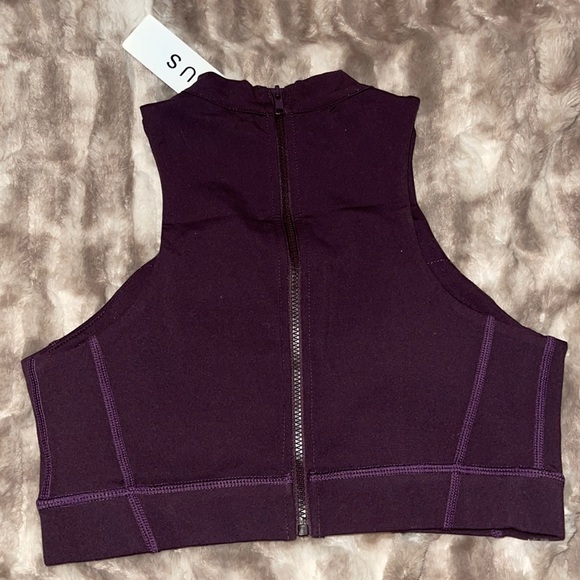 Purple active top - Picture 2 of 2